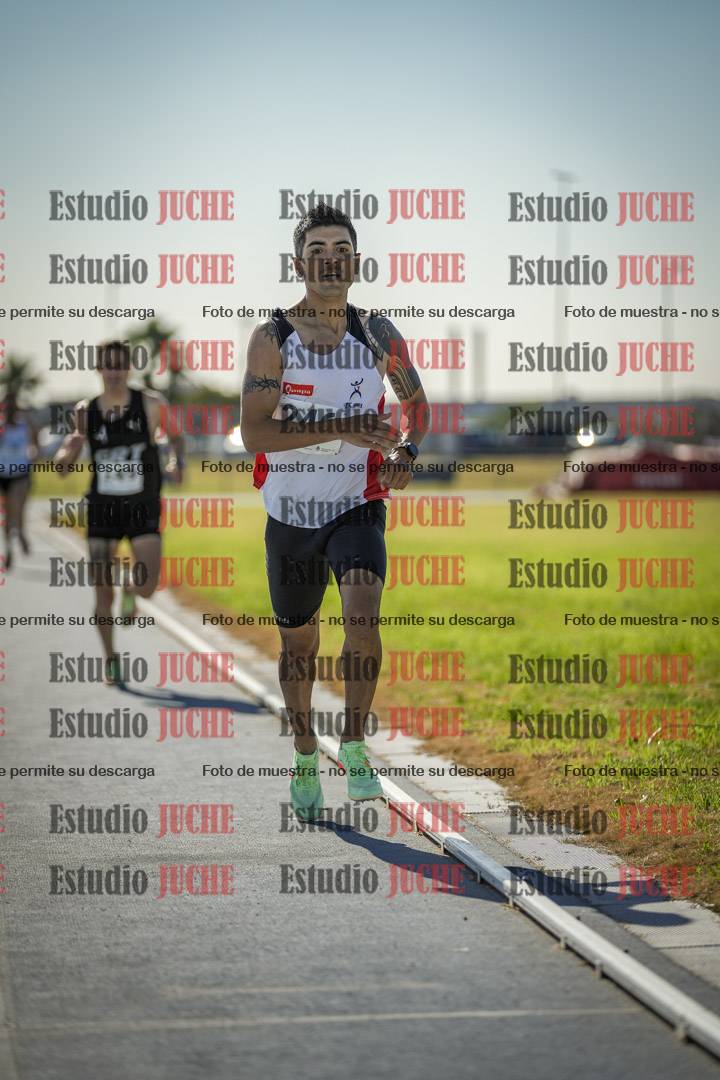 Fotos de los 1000 m llanos de varones