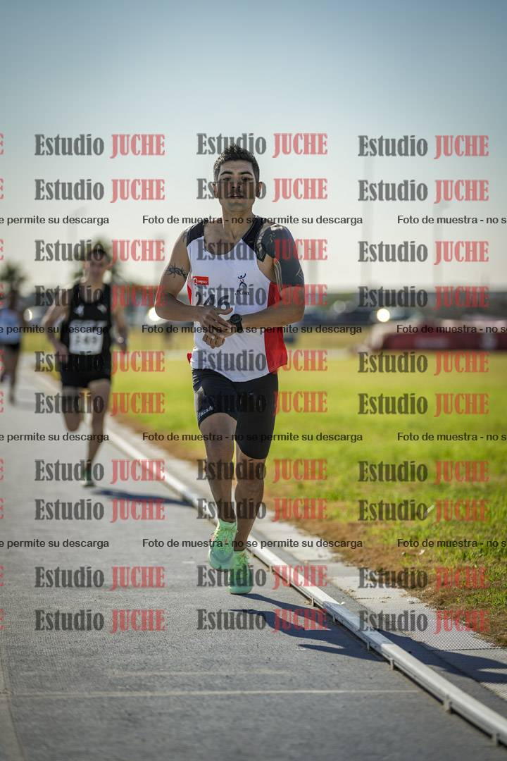 Fotos de los 1000 m llanos de varones