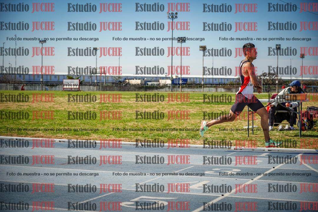 Fotos de los 1000 m llanos de varones