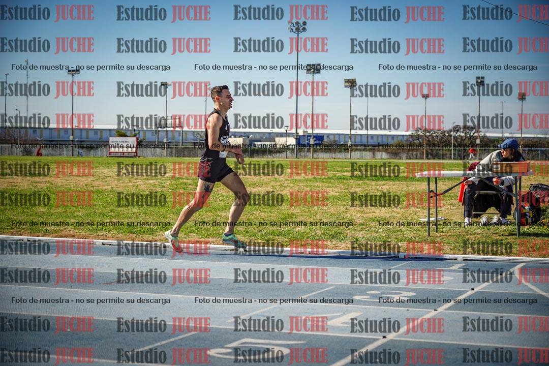 Fotos de los 1000 m llanos de varones