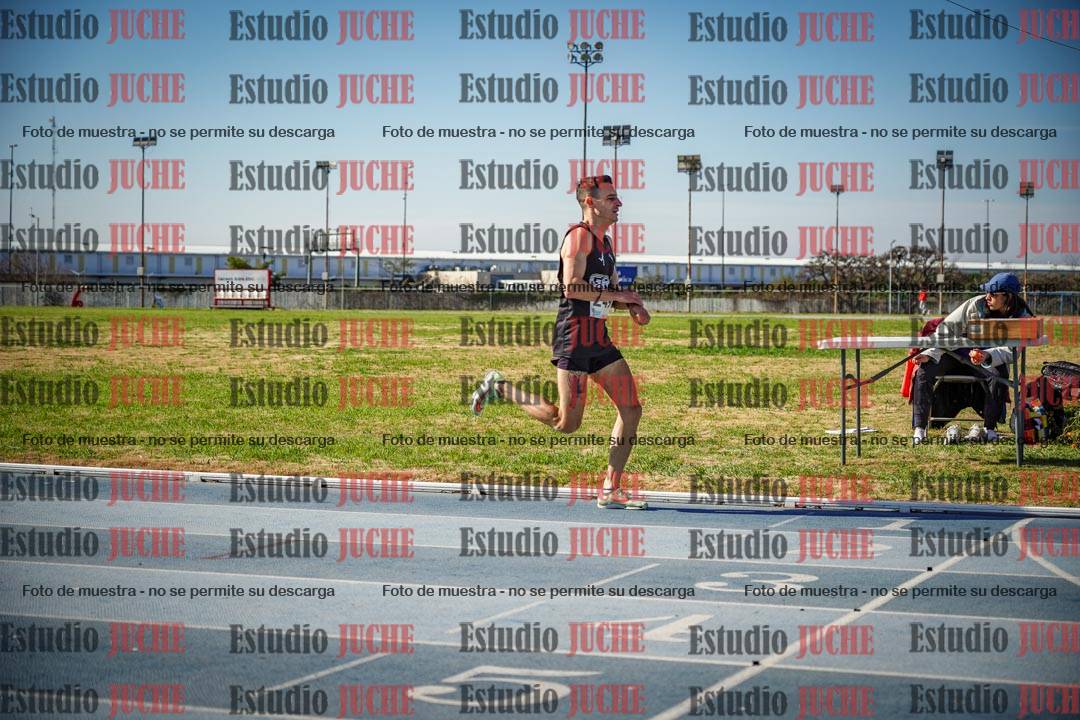 Fotos de los 1000 m llanos de varones