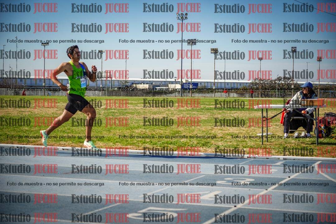 Fotos de los 1000 m llanos de varones