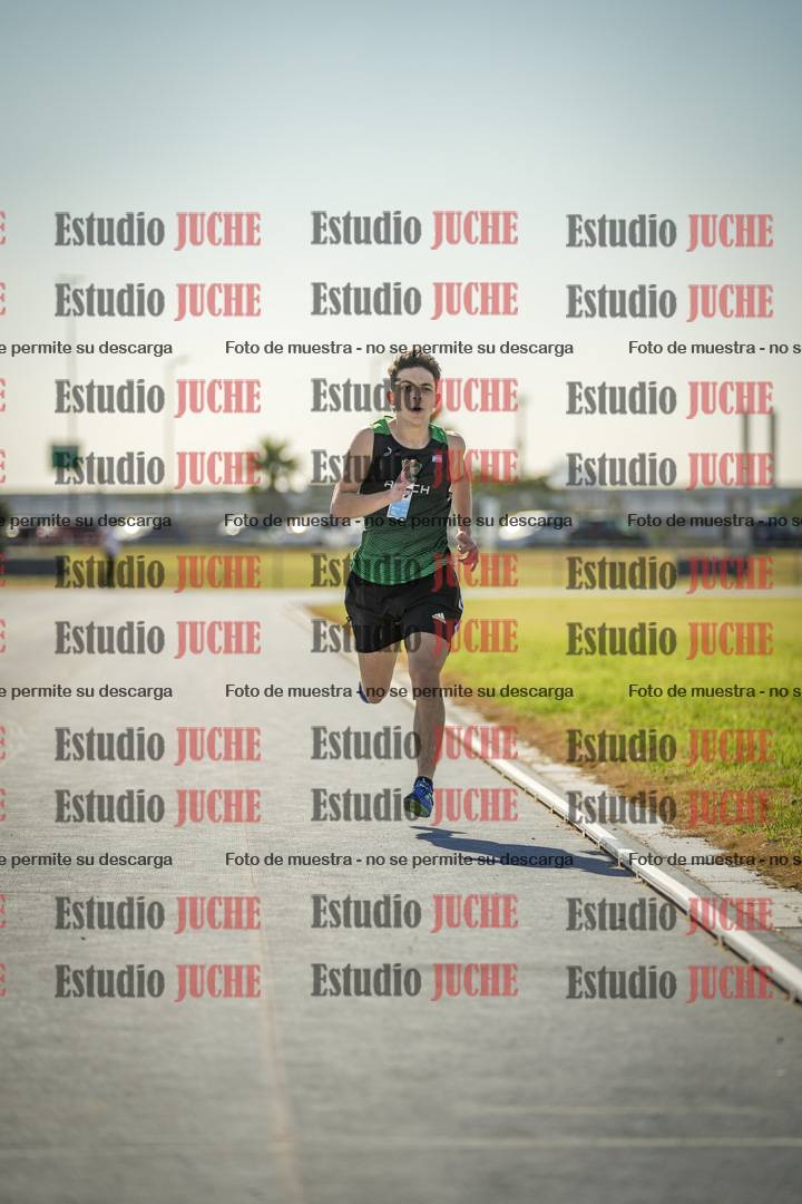 Fotos de los 1000 m llanos de varones