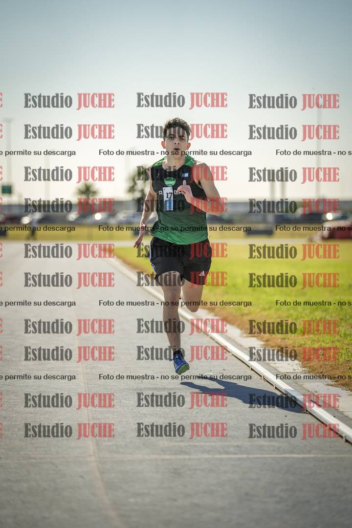 Fotos de los 1000 m llanos de varones