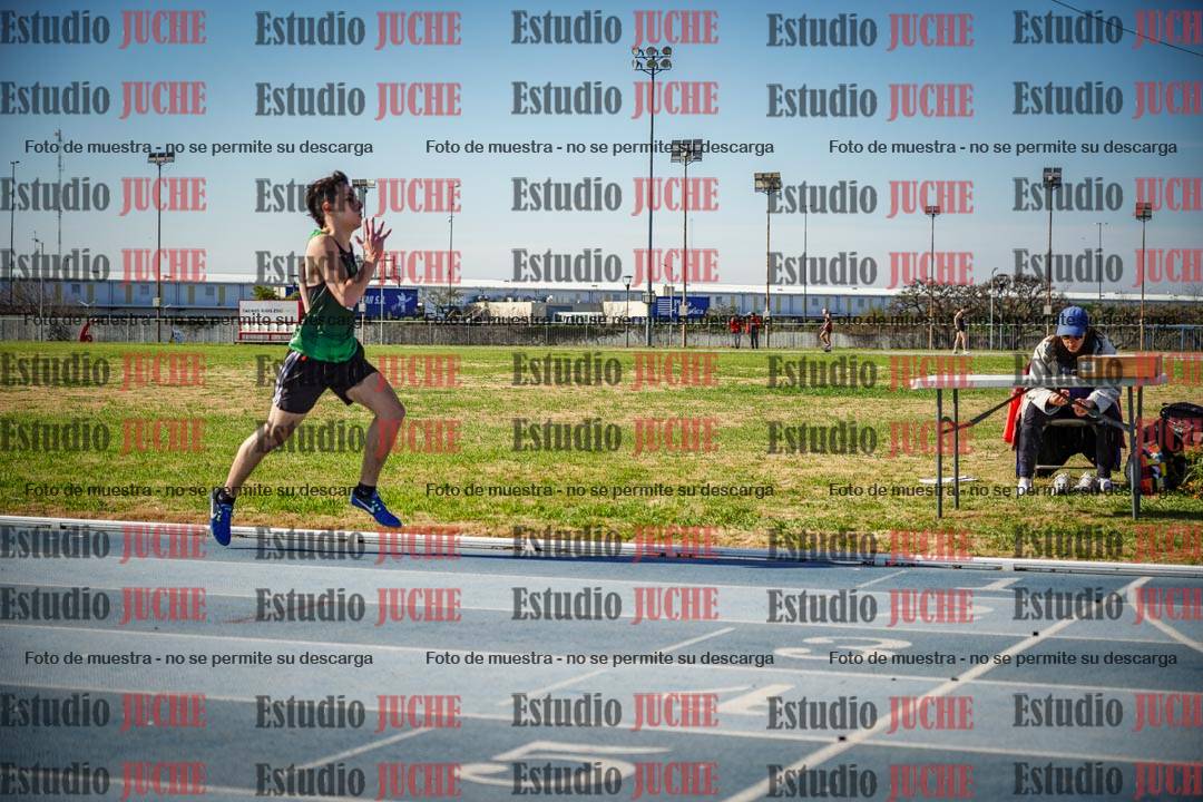 Fotos de los 1000 m llanos de varones