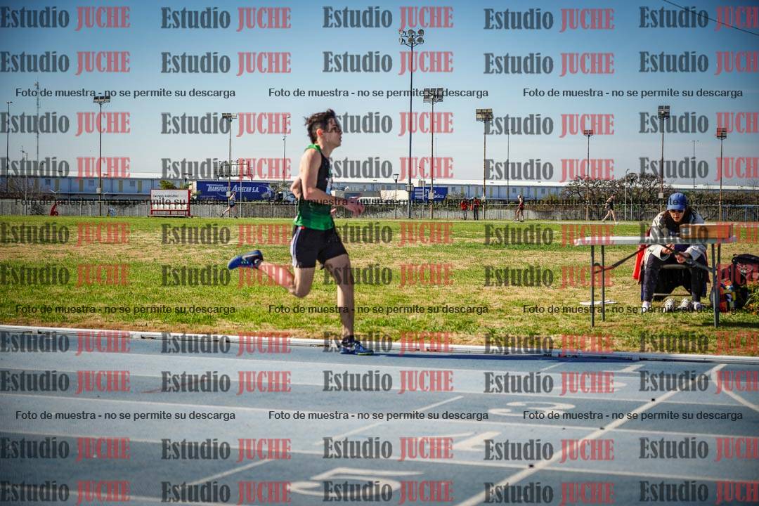 Fotos de los 1000 m llanos de varones