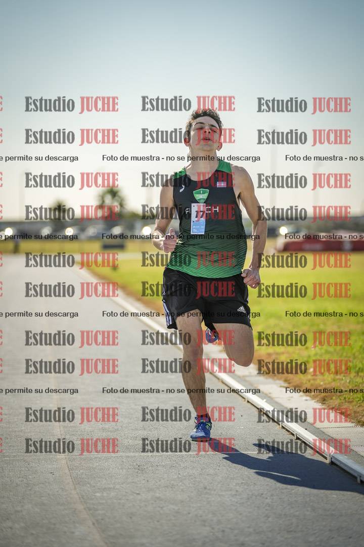 Fotos de los 1000 m llanos de varones