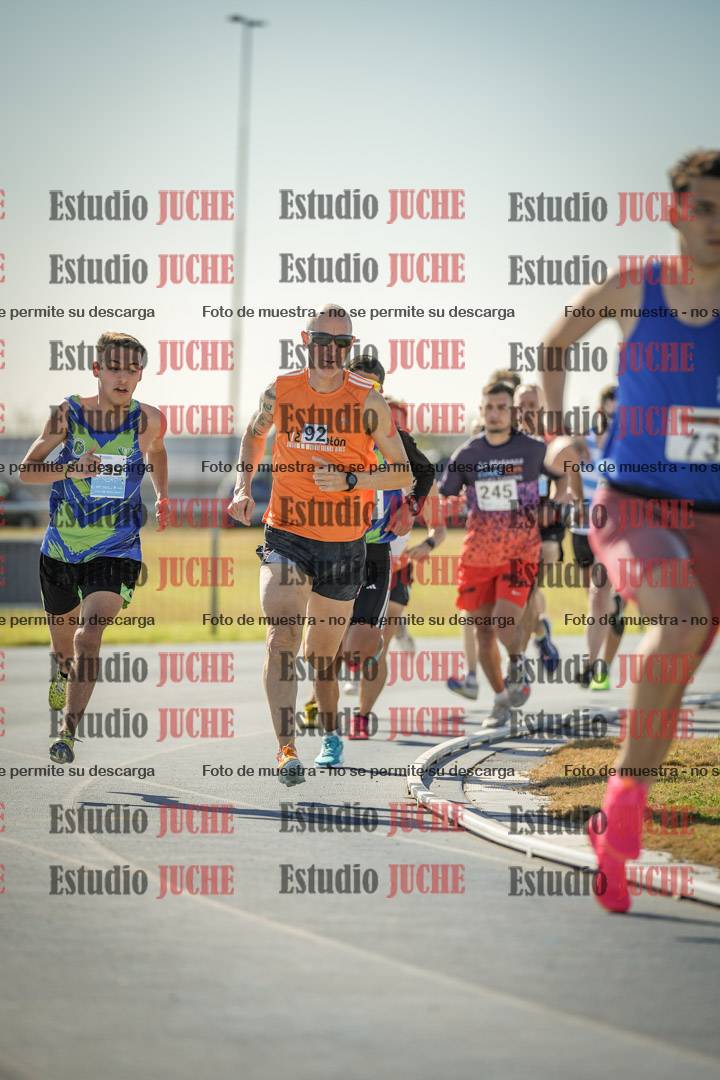 Fotos de los 1000 m llanos de varones