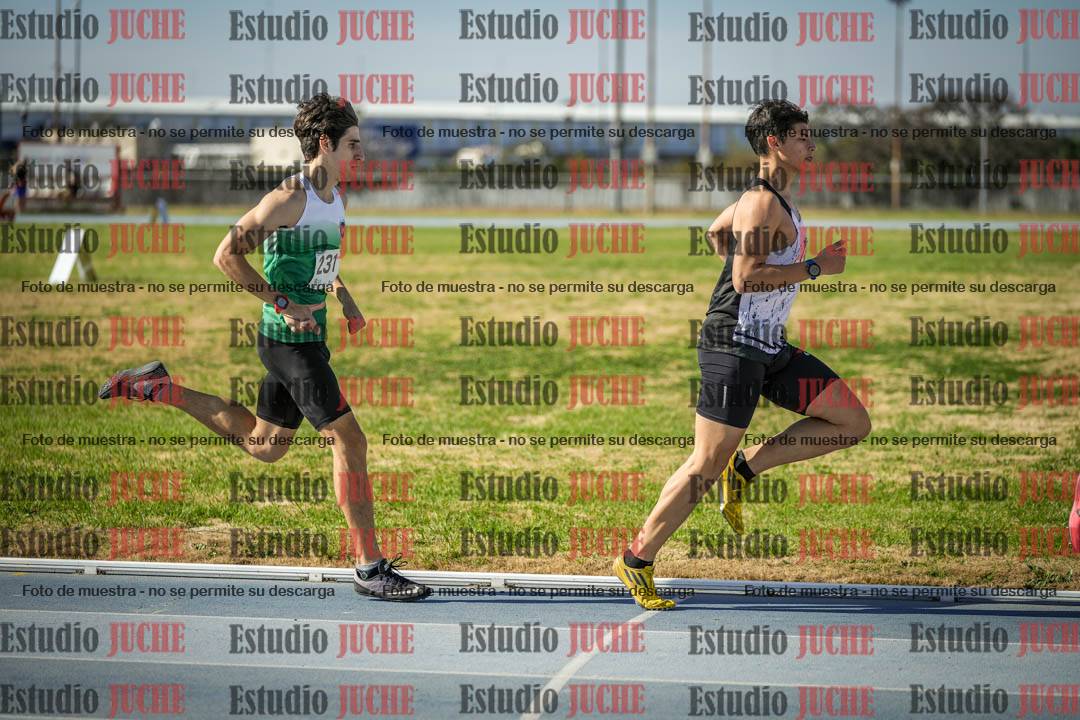 Fotos de los 1000 m llanos de varones