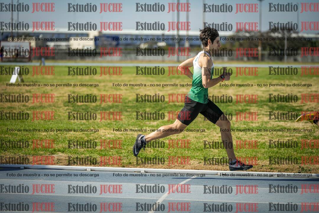 Fotos de los 1000 m llanos de varones