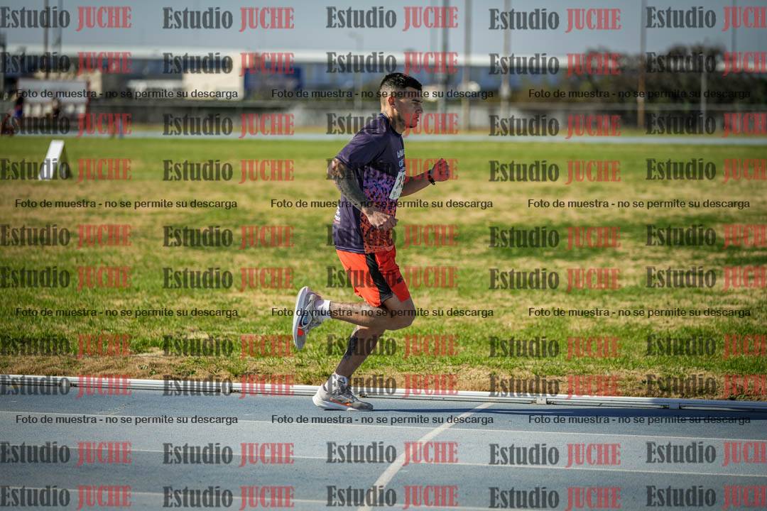 Fotos de los 1000 m llanos de varones