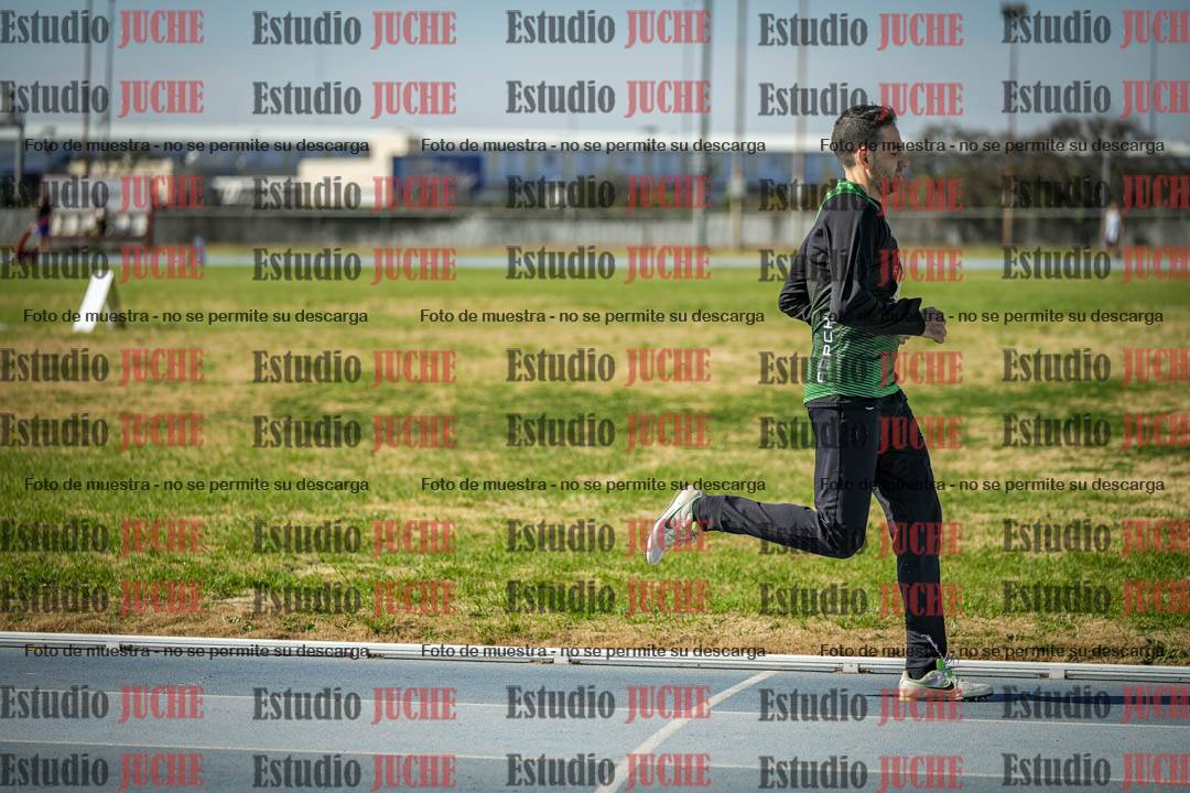 Fotos de los 1000 m llanos de varones