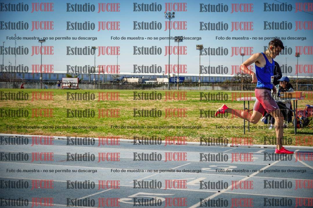 Fotos de los 1000 m llanos de varones