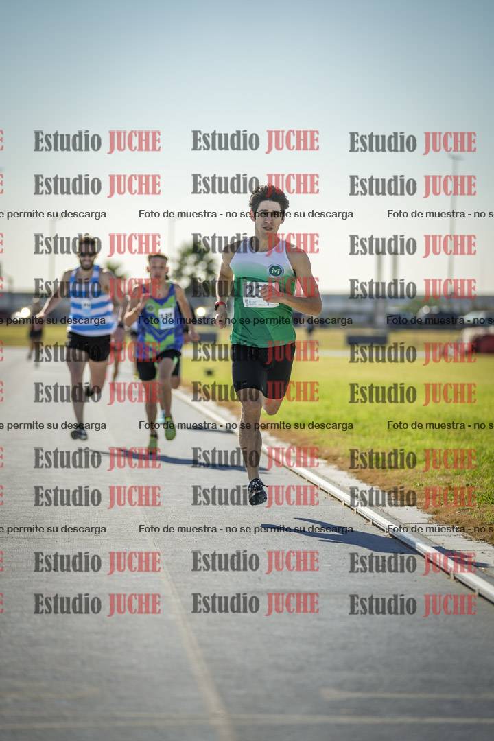 Fotos de los 1000 m llanos de varones