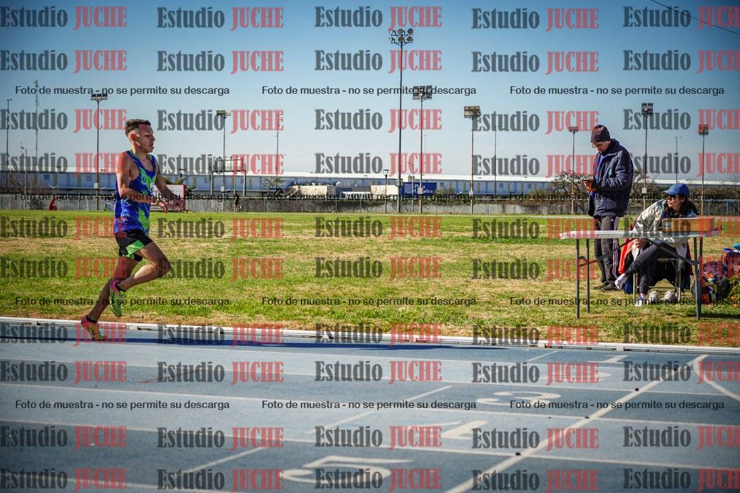 Fotos de los 1000 m llanos de varones
