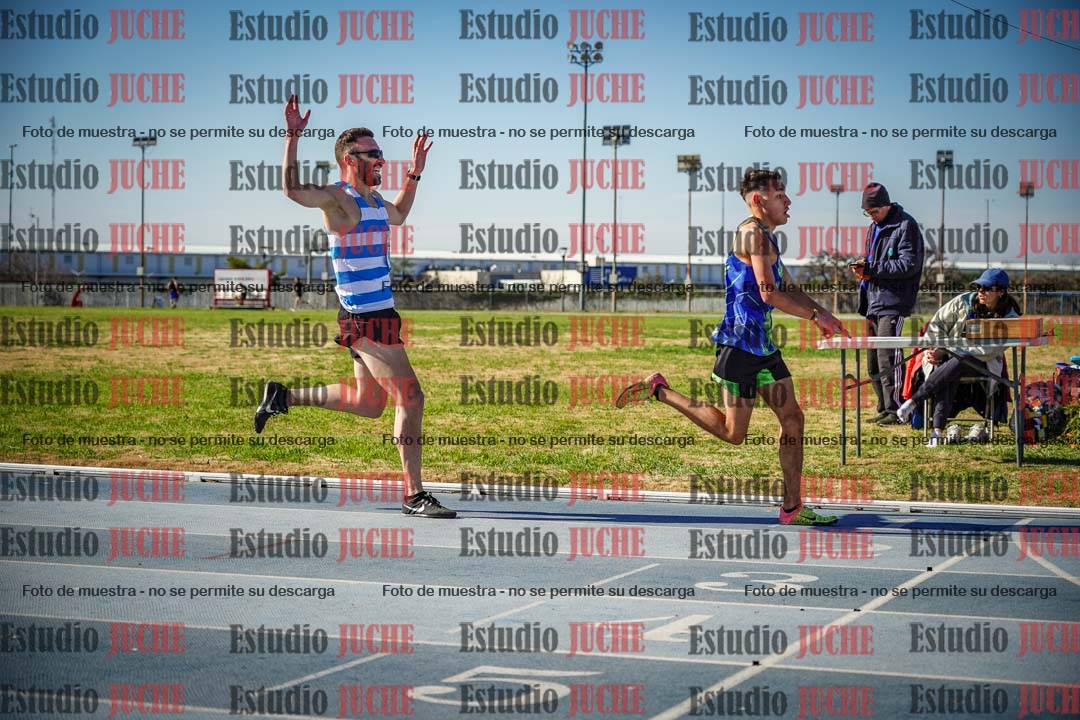Fotos de los 1000 m llanos de varones