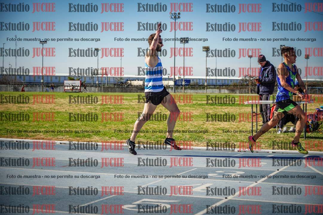 Fotos de los 1000 m llanos de varones