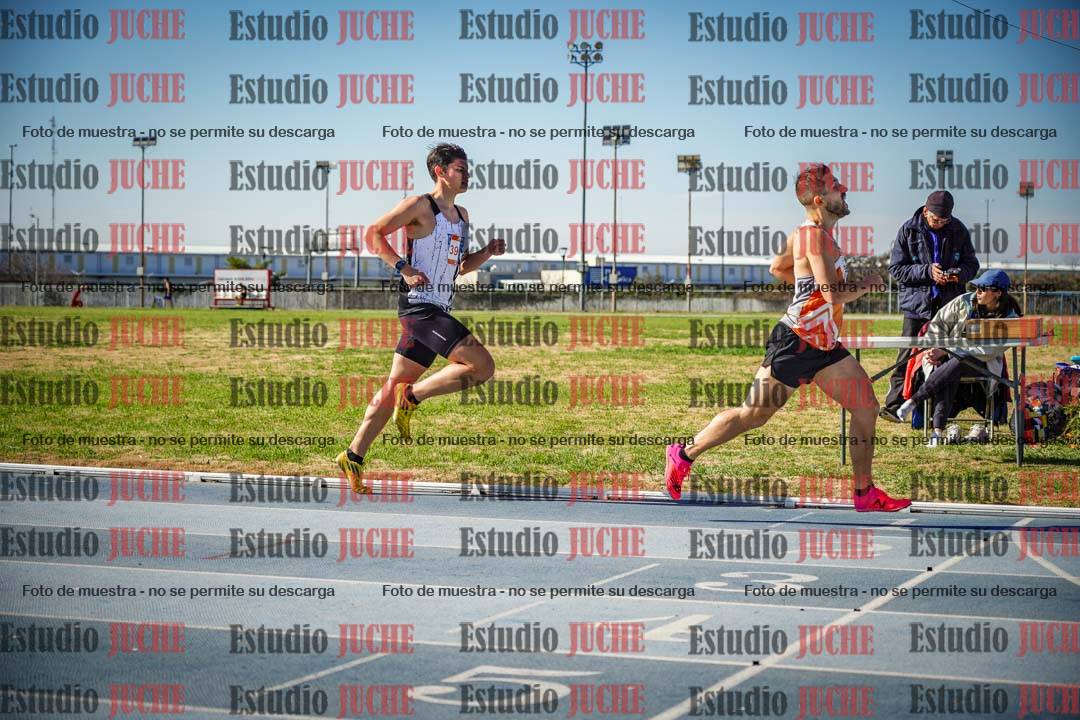Fotos de los 1000 m llanos de varones