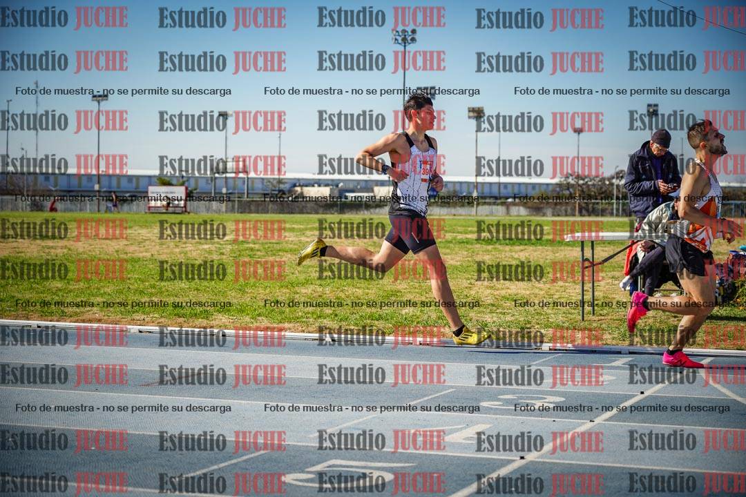 Fotos de los 1000 m llanos de varones