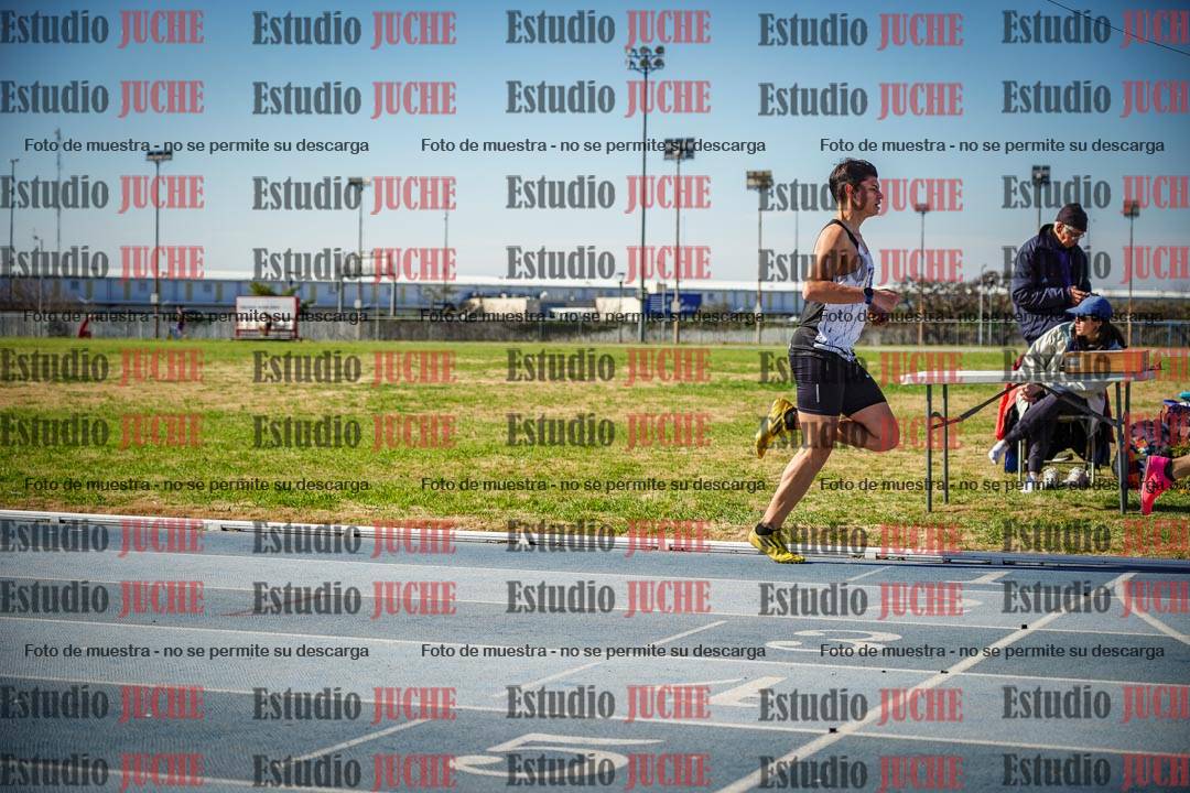 Fotos de los 1000 m llanos de varones