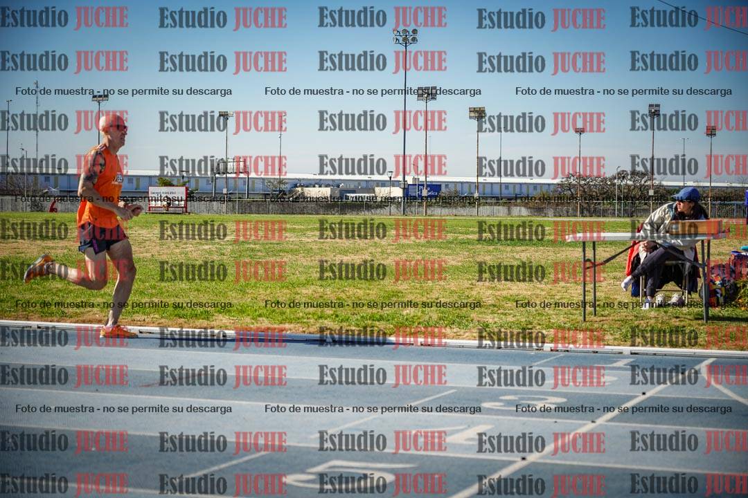 Fotos de los 1000 m llanos de varones