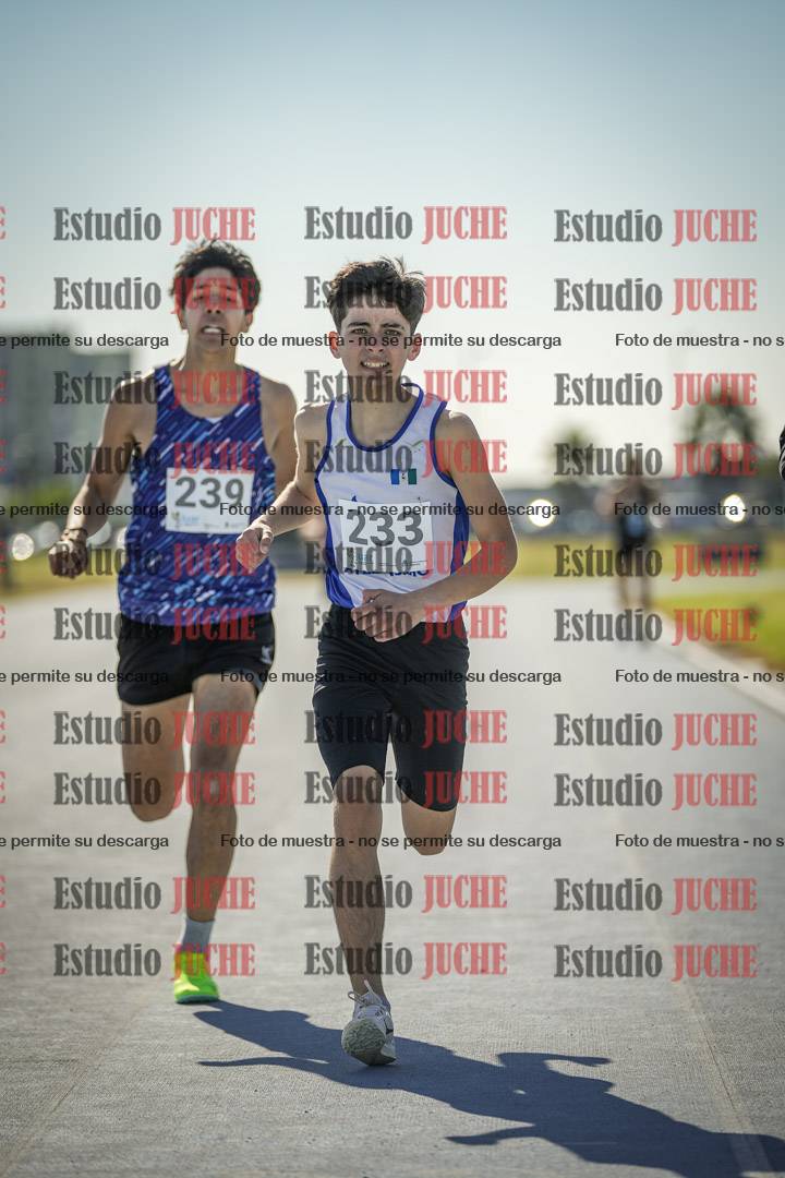Fotos de los 1000 m llanos de varones