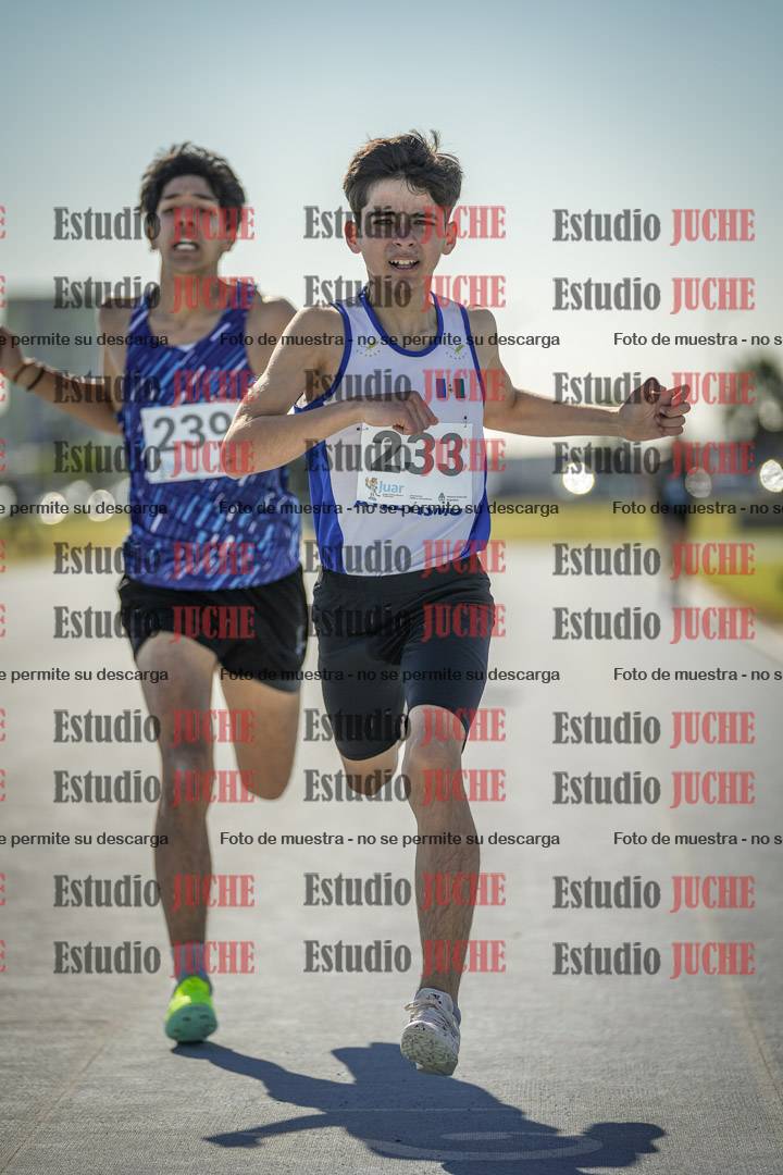 Fotos de los 1000 m llanos de varones