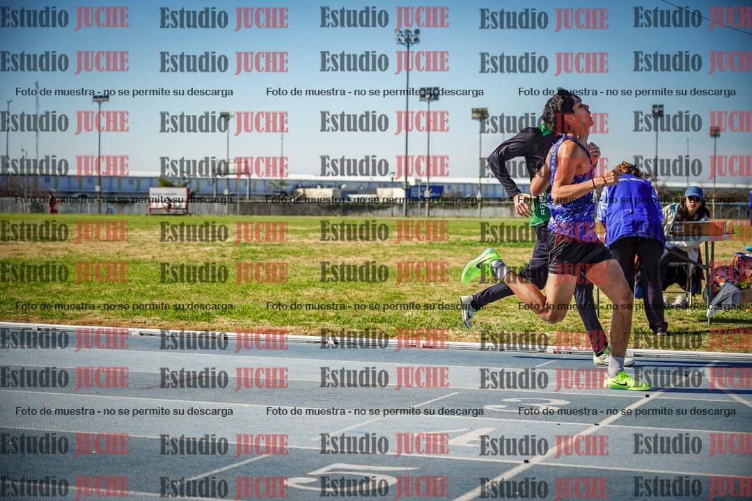 Fotos de los 1000 m llanos de varones