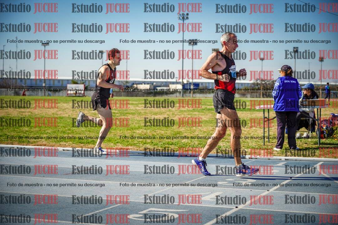 Fotos de los 1000 m llanos de varones