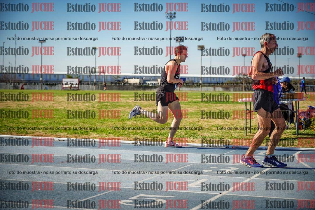 Fotos de los 1000 m llanos de varones