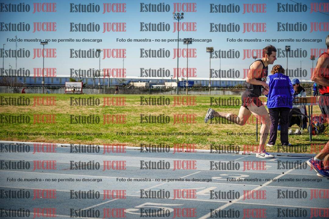 Fotos de los 1000 m llanos de varones