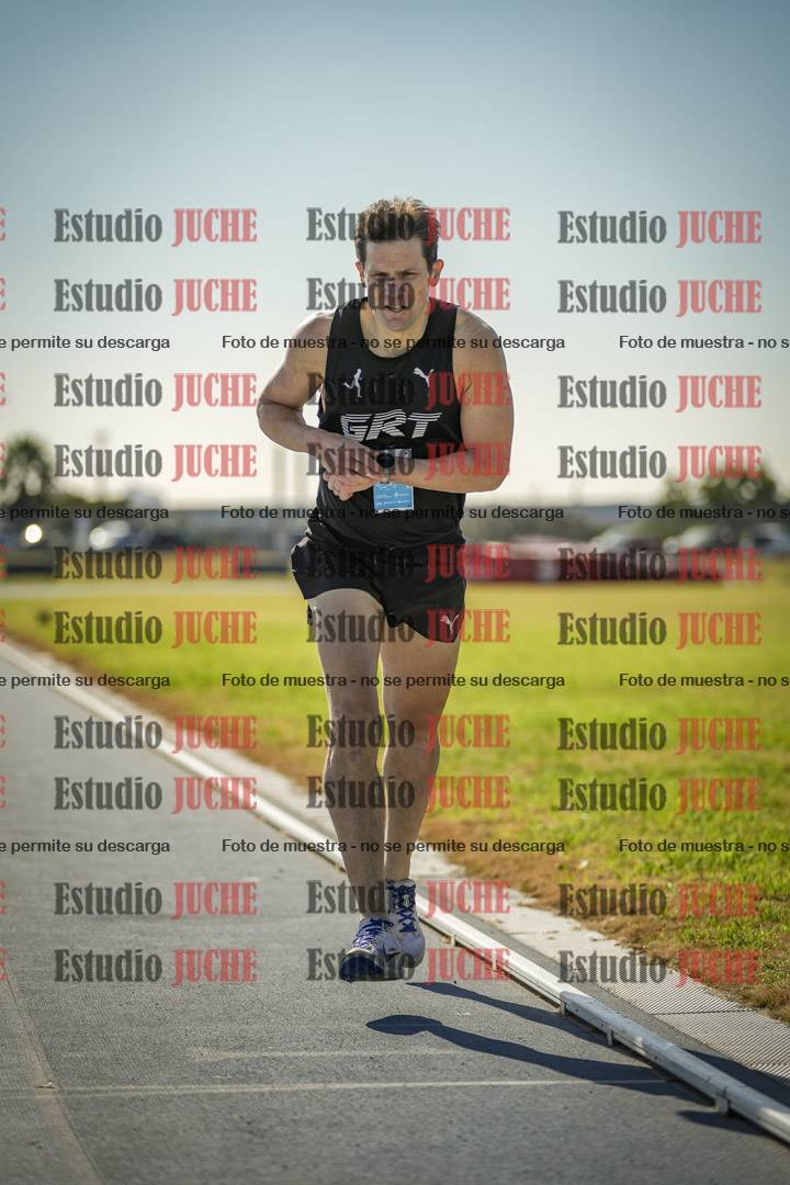 Fotos de los 1000 m llanos de varones