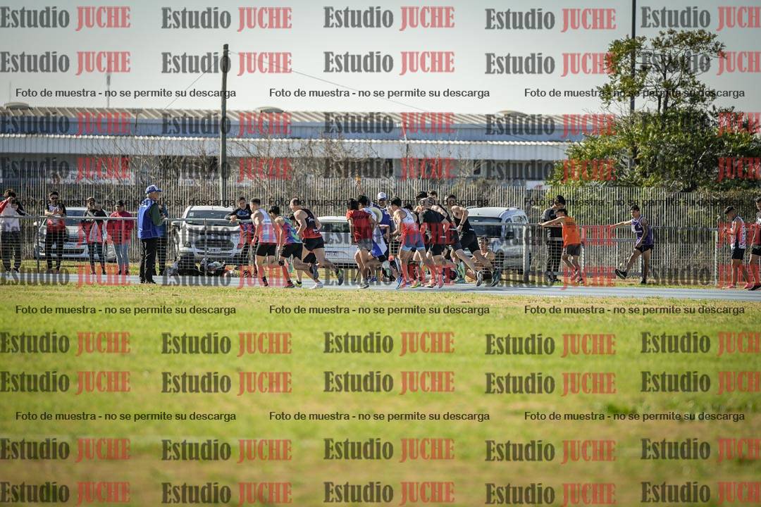 Fotos de los 1000 m llanos de varones