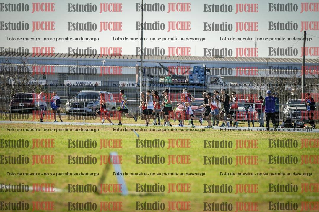 Fotos de los 1000 m llanos de varones