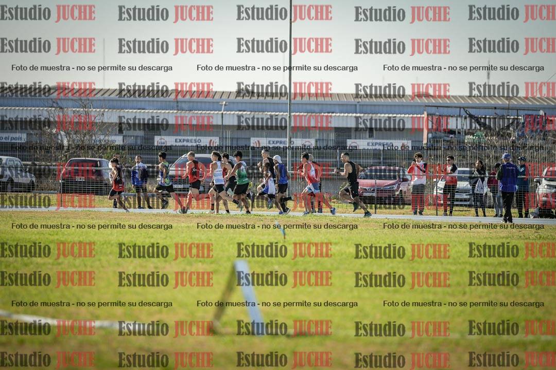 Fotos de los 1000 m llanos de varones