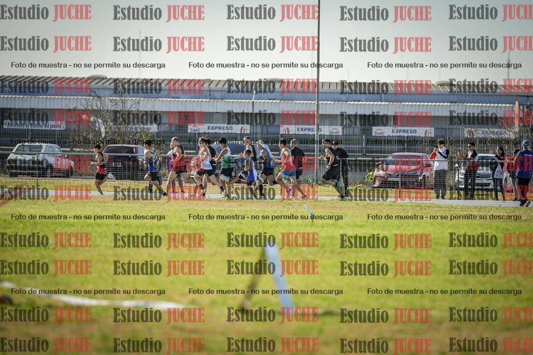 Fotos de los 1000 m llanos de varones