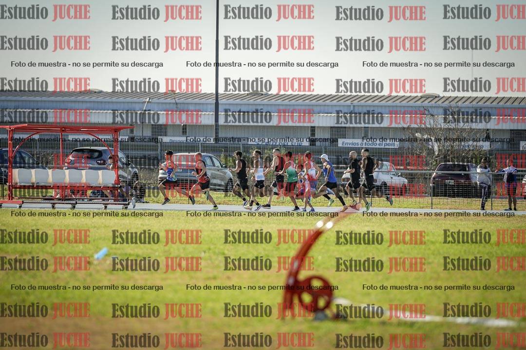 Fotos de los 1000 m llanos de varones