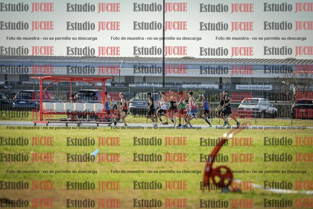 Fotos de los 1000 m llanos de varones