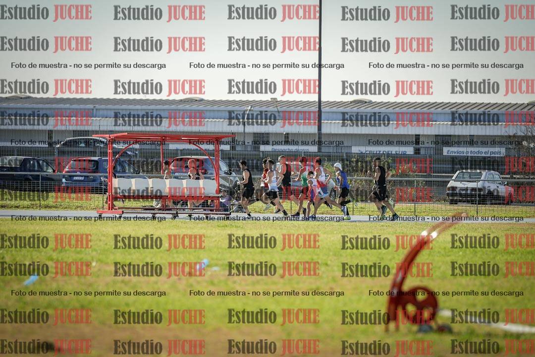 Fotos de los 1000 m llanos de varones