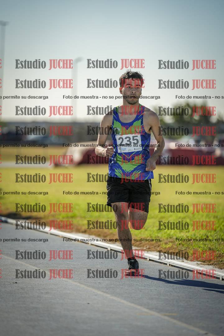 Fotos de los 1000 m llanos de varones