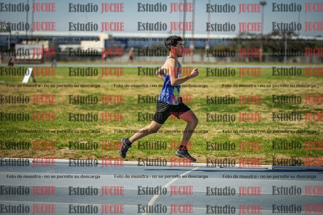 Fotos de los 1000 m llanos de varones