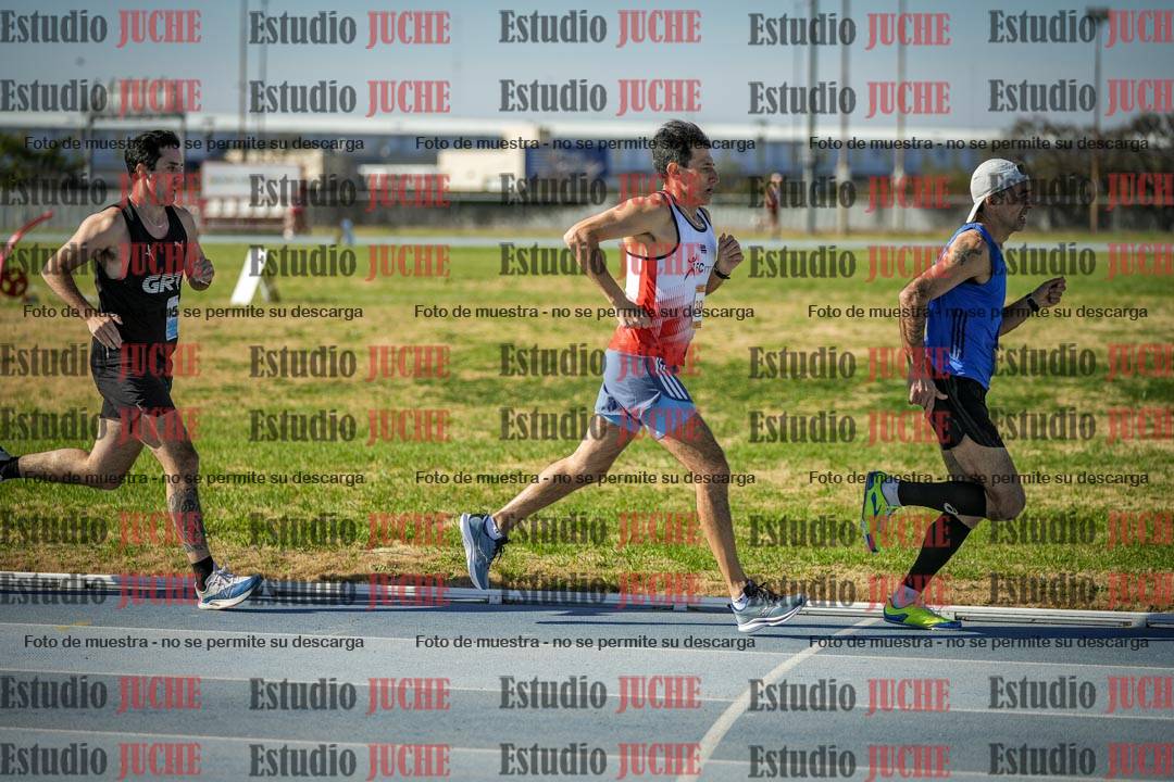 Fotos de los 1000 m llanos de varones