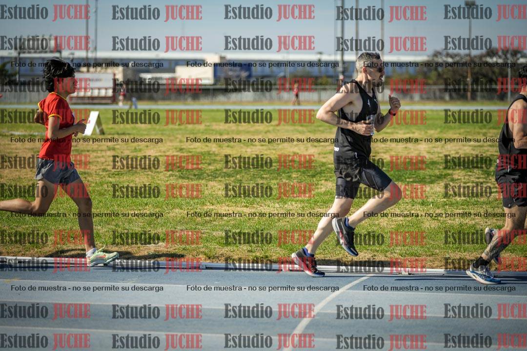 Fotos de los 1000 m llanos de varones