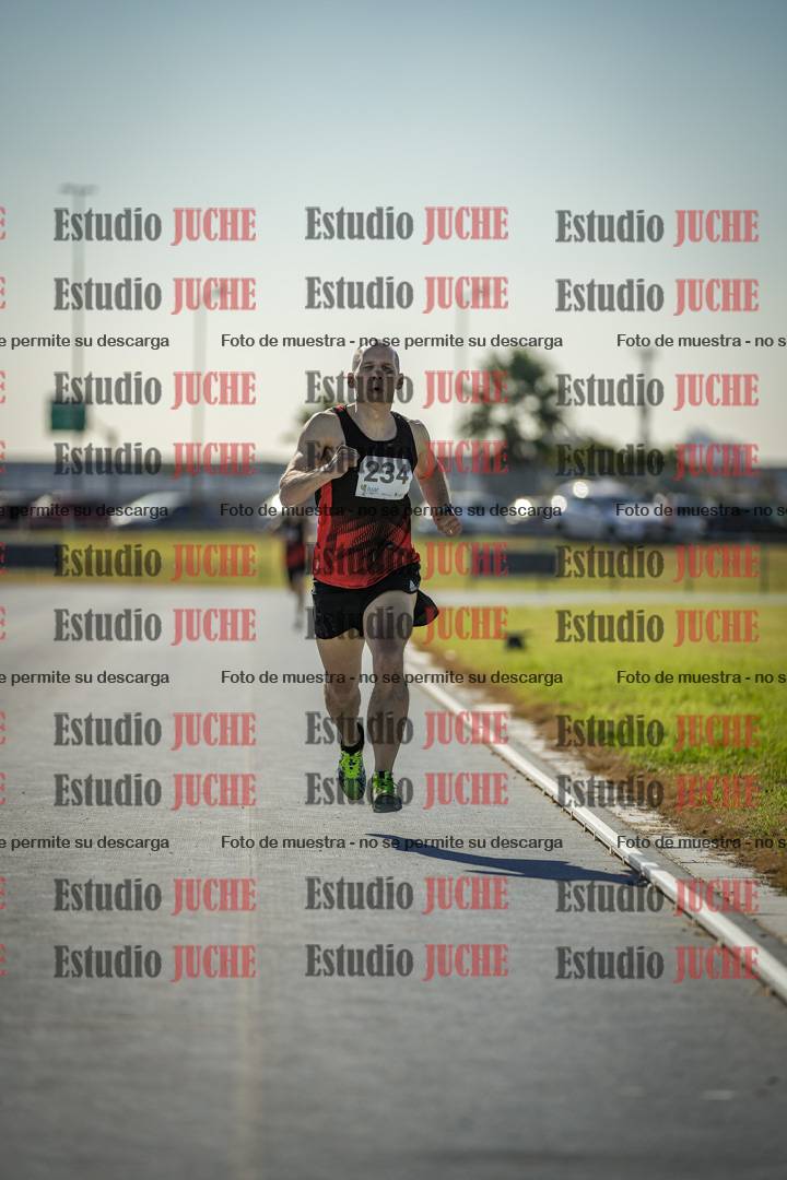 Fotos de los 1000 m llanos de varones