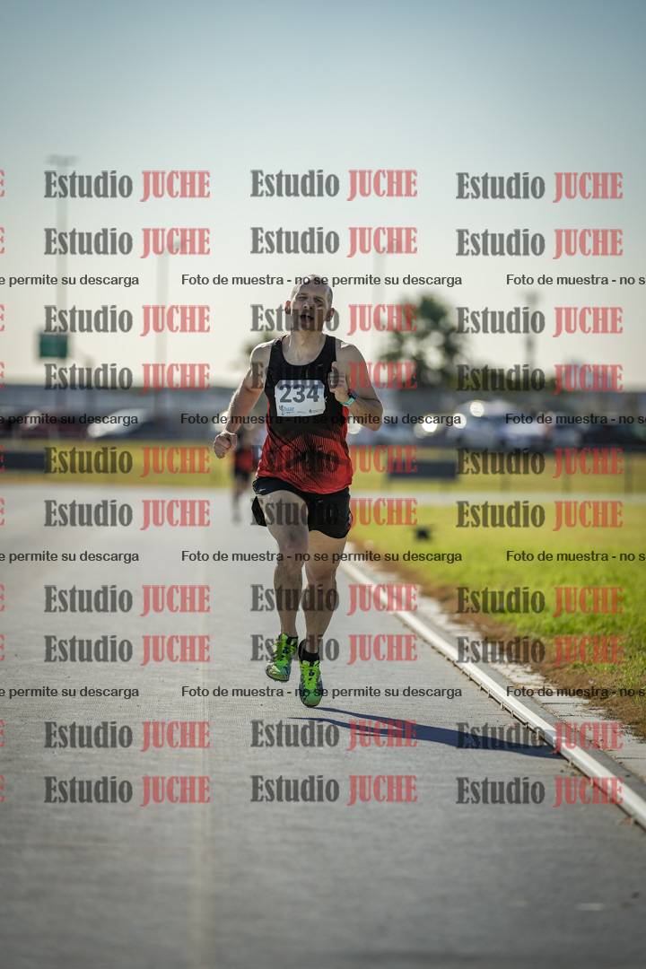 Fotos de los 1000 m llanos de varones