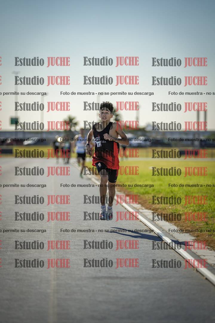 Fotos de los 1000 m llanos de varones