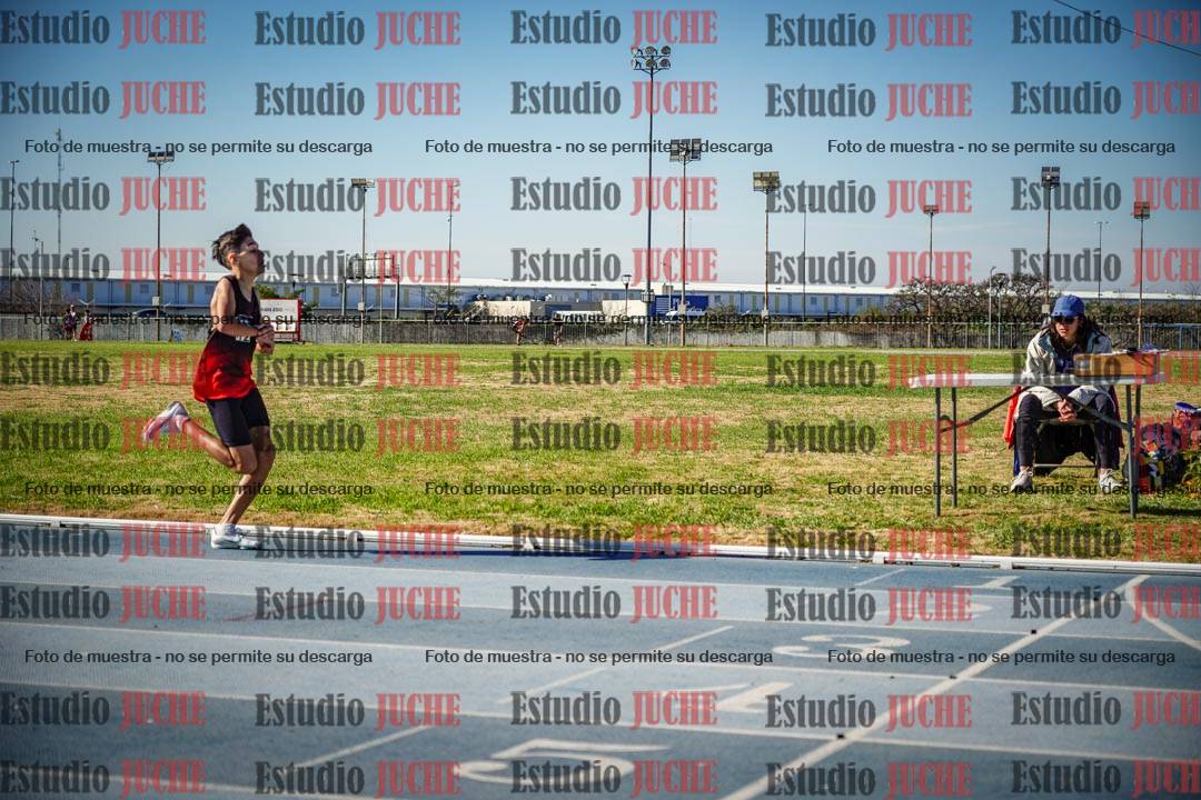 Fotos de los 1000 m llanos de varones