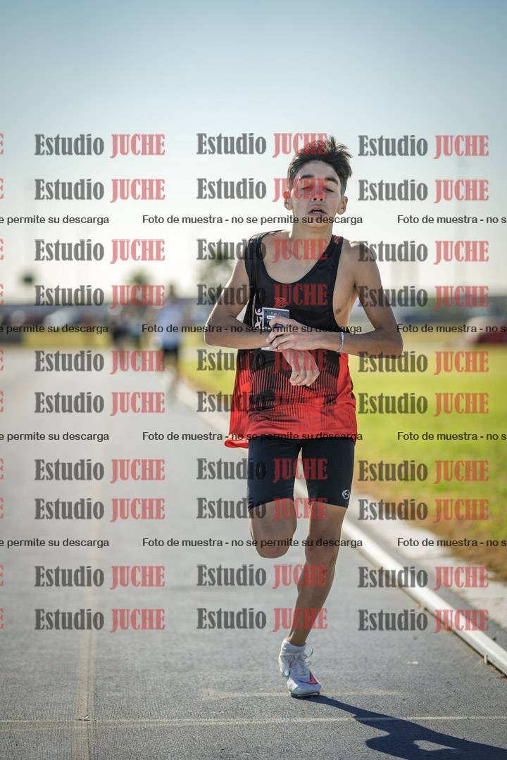 Fotos de los 1000 m llanos de varones