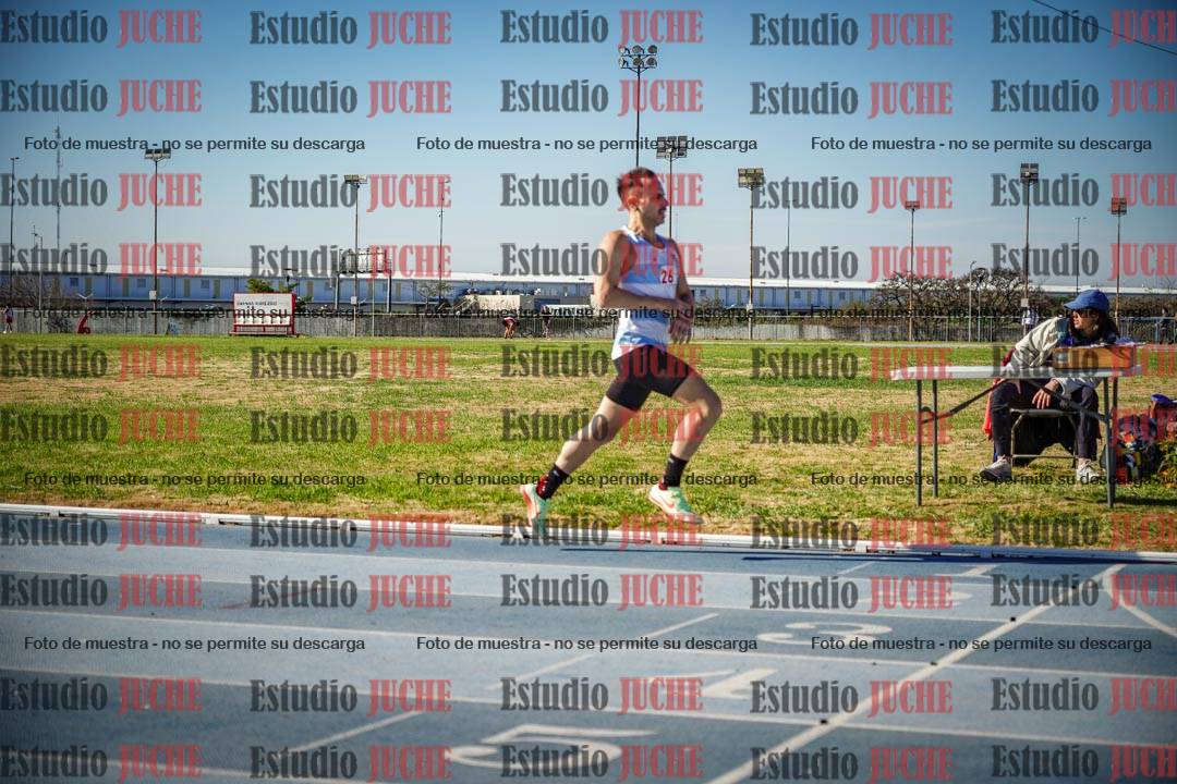Fotos de los 1000 m llanos de varones
