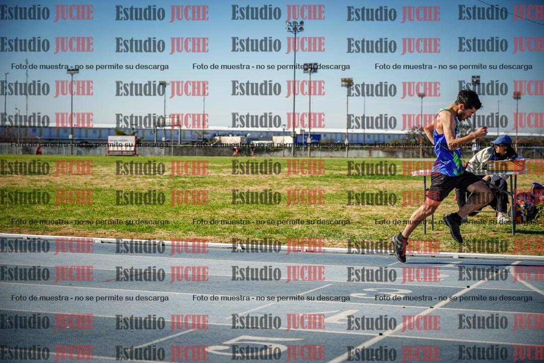 Fotos de los 1000 m llanos de varones